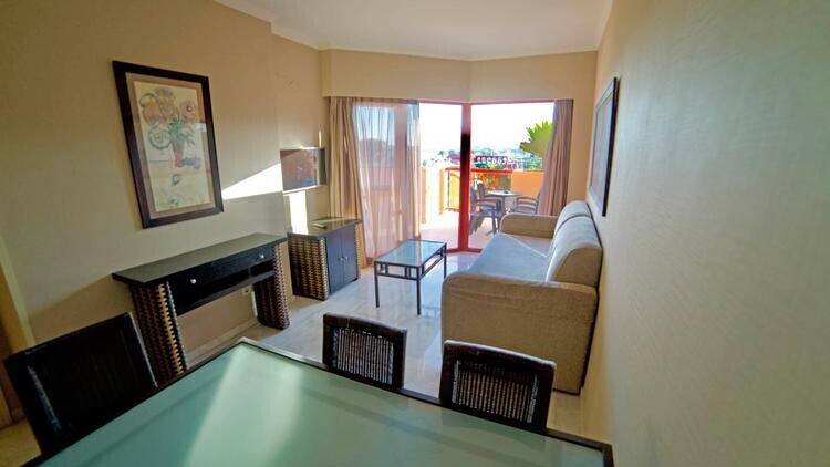 Holiday World Resort